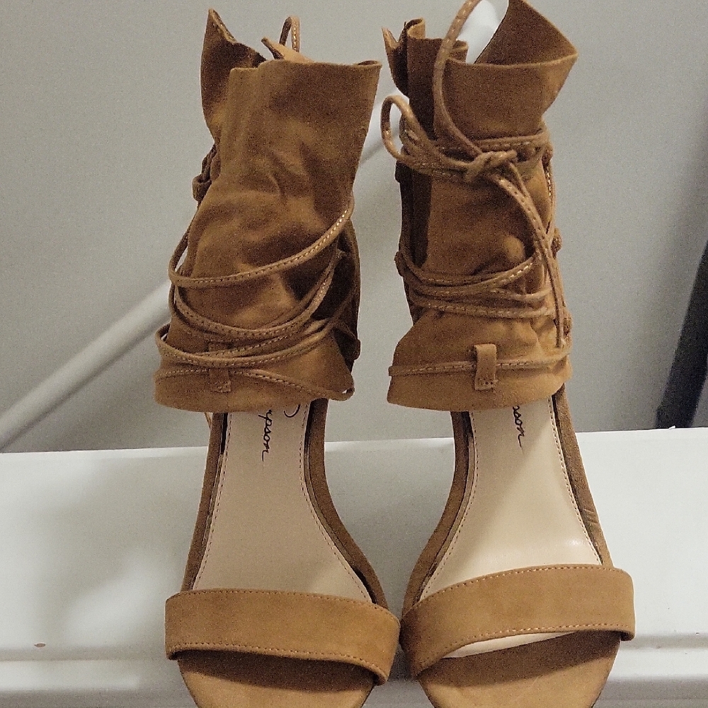 Jessica Simpson Tan Suede Lace-Up Block Heel Sandals
